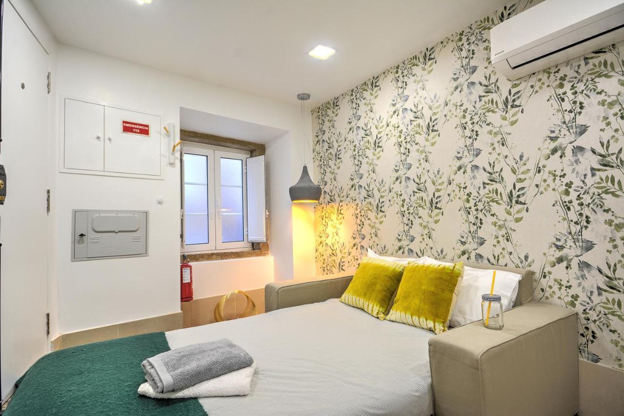 Traditional With A Terrace, Ac And Fast Internet * Lissabon